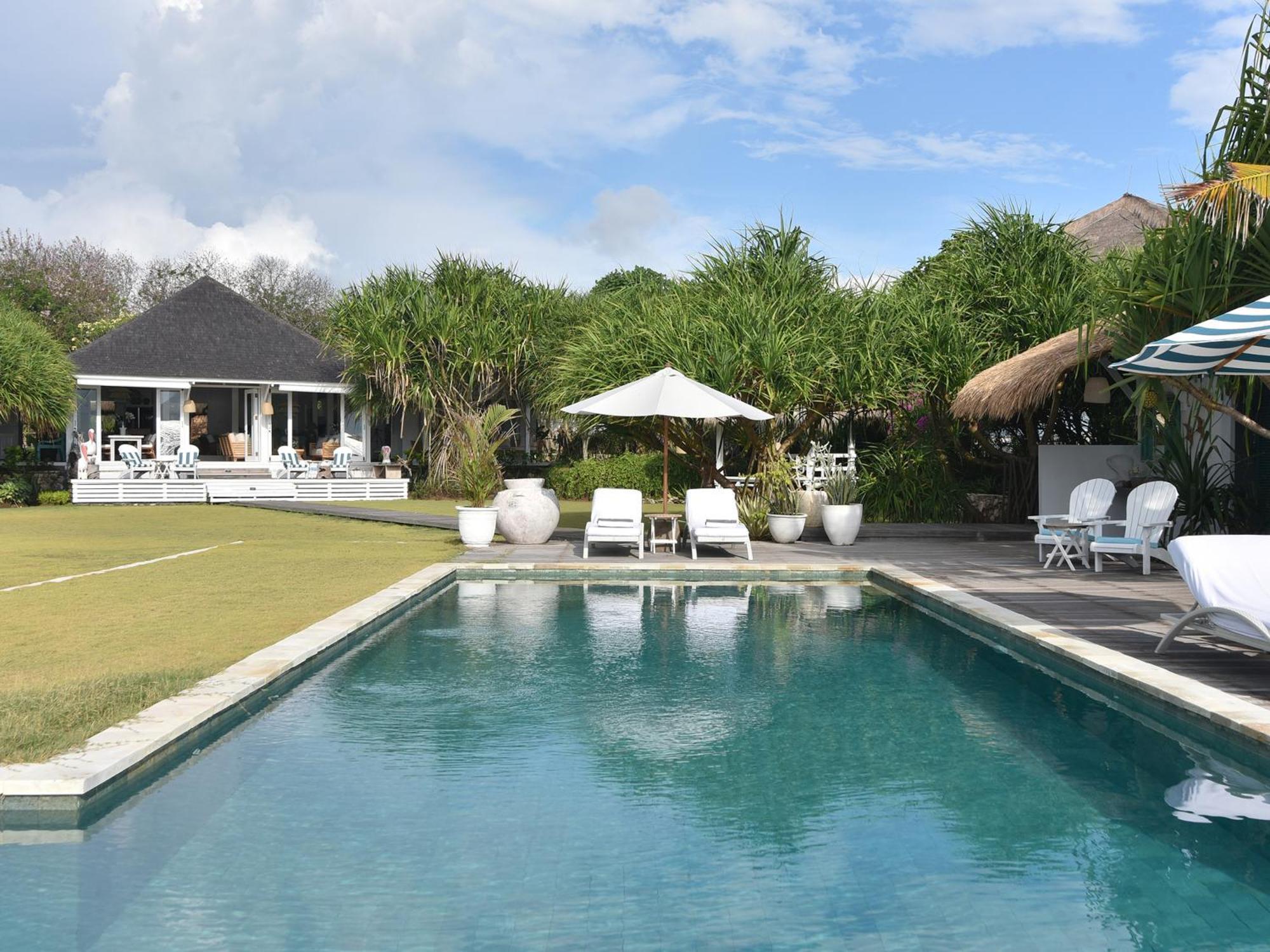Driftwood Villas Lembongan Екстериор снимка